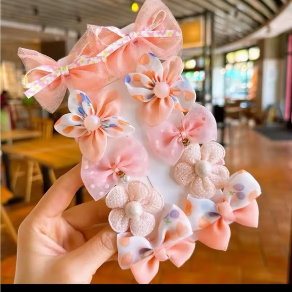 Hair Accessories for Girls Gift Set - Pink Sparkle  Floral Pink Hair Accessories Set
0220